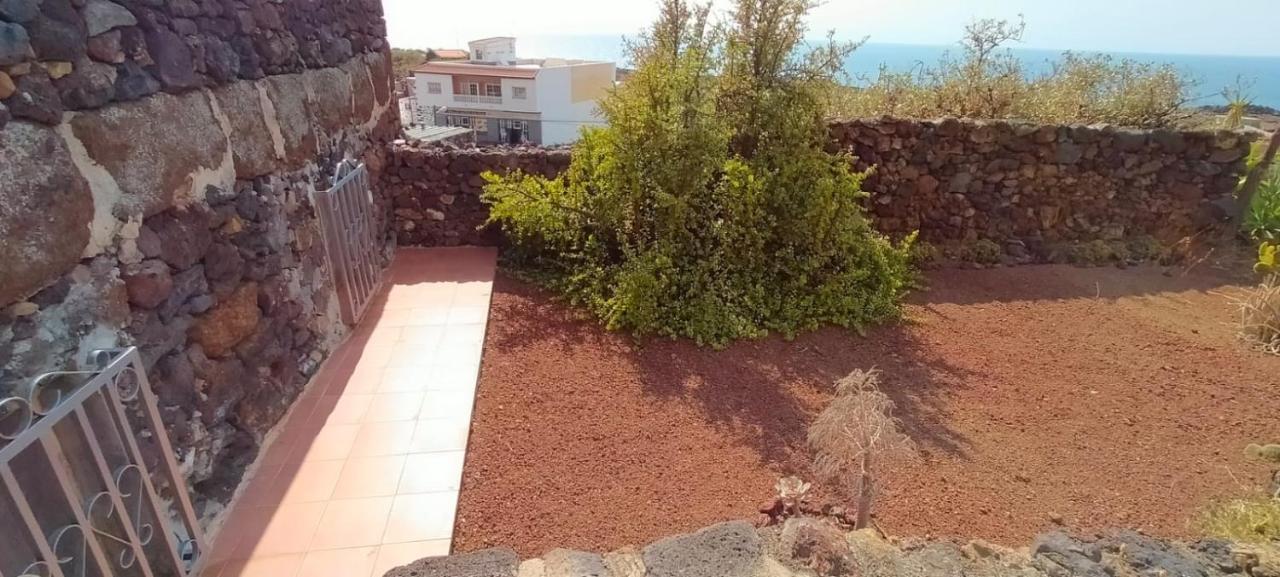 Casa Nela. Rural Y Acogedora En Las Puntas El Hierro Frontera Kültér fotó